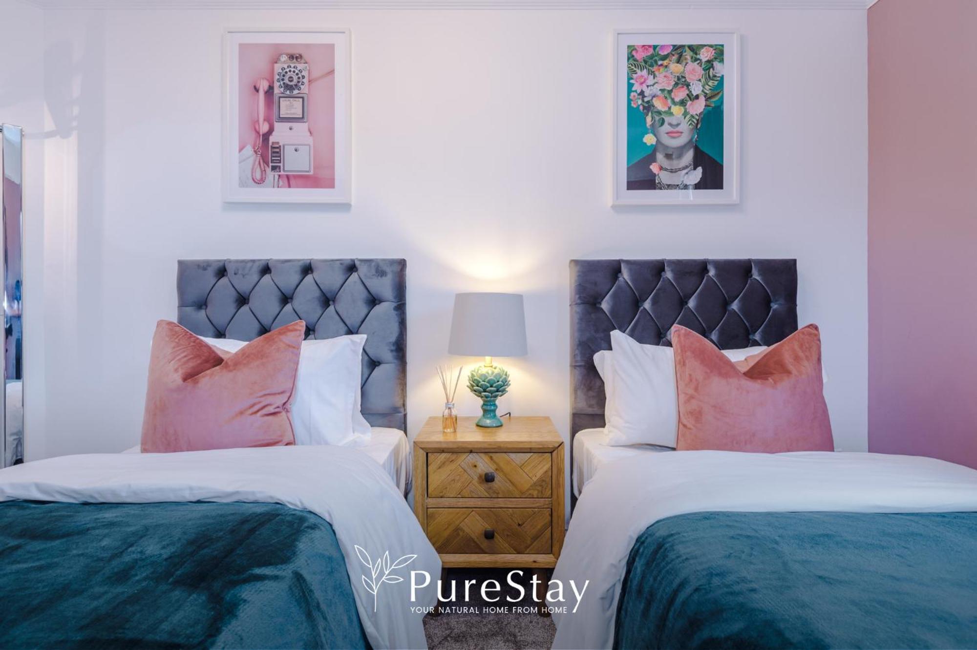Incredible - Five Bedroom - 7 Actual Beds - 6 Bathroom House By Purestay - Central Bath With Parking Dış mekan fotoğraf